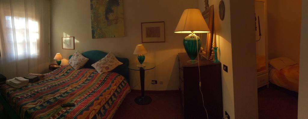 B&B A Casa Di Greta Pisa Phòng bức ảnh